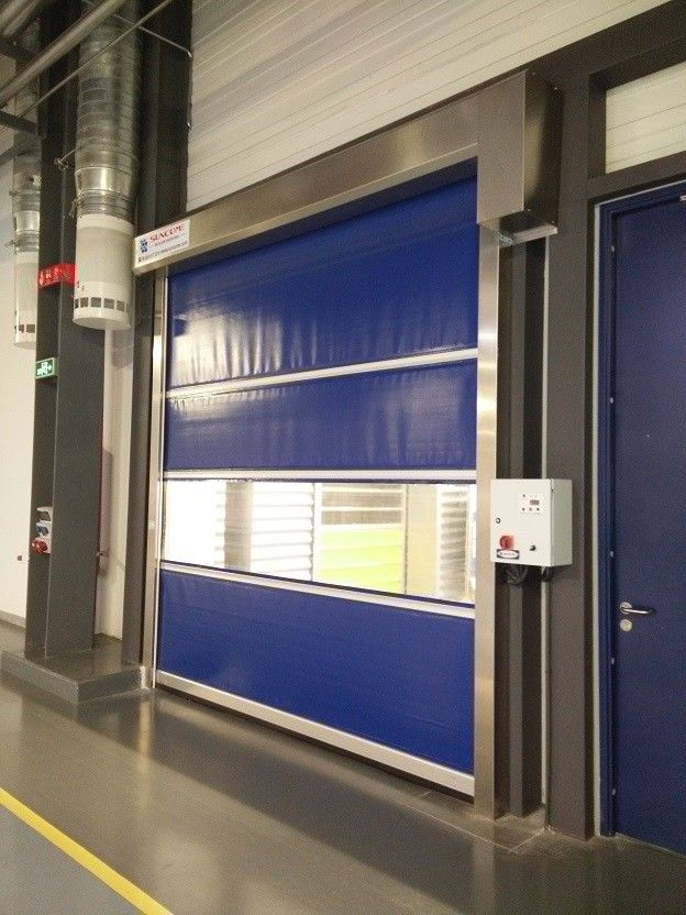 Puertas externas industriales de alta velocidad durables con la ventana transparente llena del PVC de 1.5m m