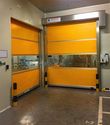 Puerta de alta velocidad industrial resistente del fuerte viento con el aislamiento