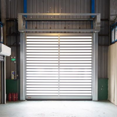 Puertas de garaje eléctricas de rodillos 304 de acero inoxidable Cuadro velocidad de cierre 0,2m/s