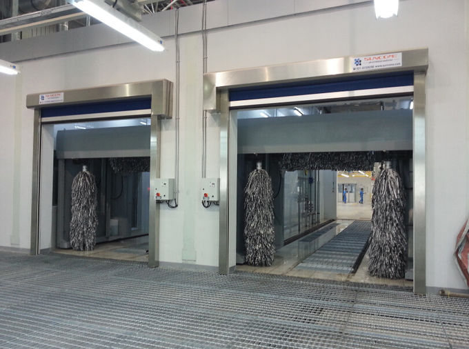 Las puertas industriales de alta velocidad del PVC del área libre de polvo del taller galvanizaron el marco de acero