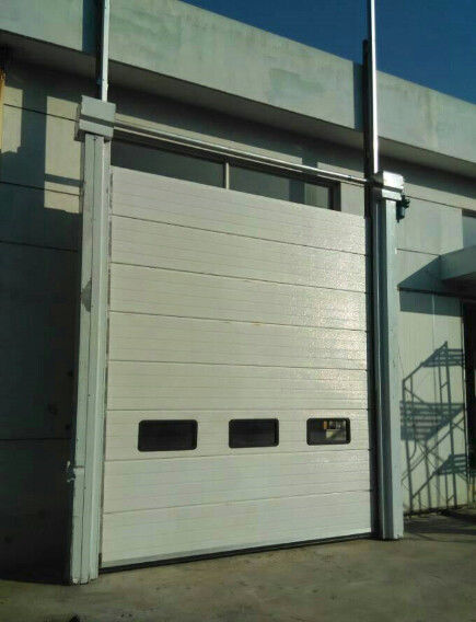 Aislamiento sano exterior seccional industrial de acero 24db del rodillo de puertas de la construcción de bocadillo